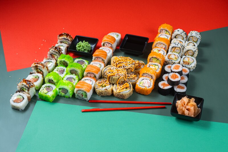 Šventinis sushi rinkinys 56 vnt. restorane „Sushi lovers“